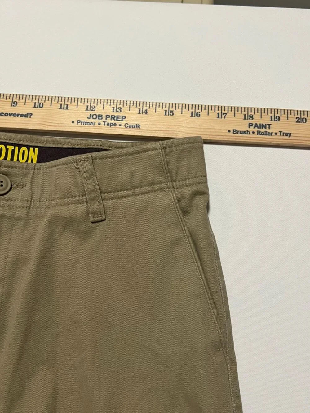 Lee Extreme Motion Pants *NWT Straight Fit Casual Comfort Beige Men's size 32x30